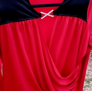 Gorgeous shirt with jewel clasp.